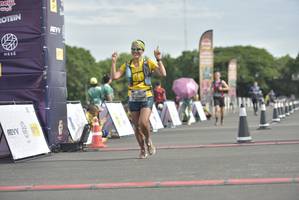 BIB: 0071
                            <button type="button" onclick="openModal(4945076)" class="btn btn-primary btn-sm float-right btn-popup" data-toggle="modal" data-target=".modal-high-quality">
                        <i class="fas fa-shopping-cart"></i> Add to Cart
                    </button>
                                            <button type="button" onclick="isThisMe(4945076, true)" class="btn btn-success btn-sm float-right btn-popup btn-isme hidden" data-toggle="tooltip" data-placement="bottom" title="นี่คือรูปของคุณใช่ไหม คลิกที่นี่เพื่อเอาเข้าอัลบั้ม">
                        <i class="fas fa-plus"></i> Add to album
                    </button>
                    <button type="button" onclick="isThisMe(4945076, false)" class="btn btn-warning btn-sm float-right btn-popup btn-isnotme hidden">
                        <i class="fas fa-ban"></i> Remove from album
                    </button>